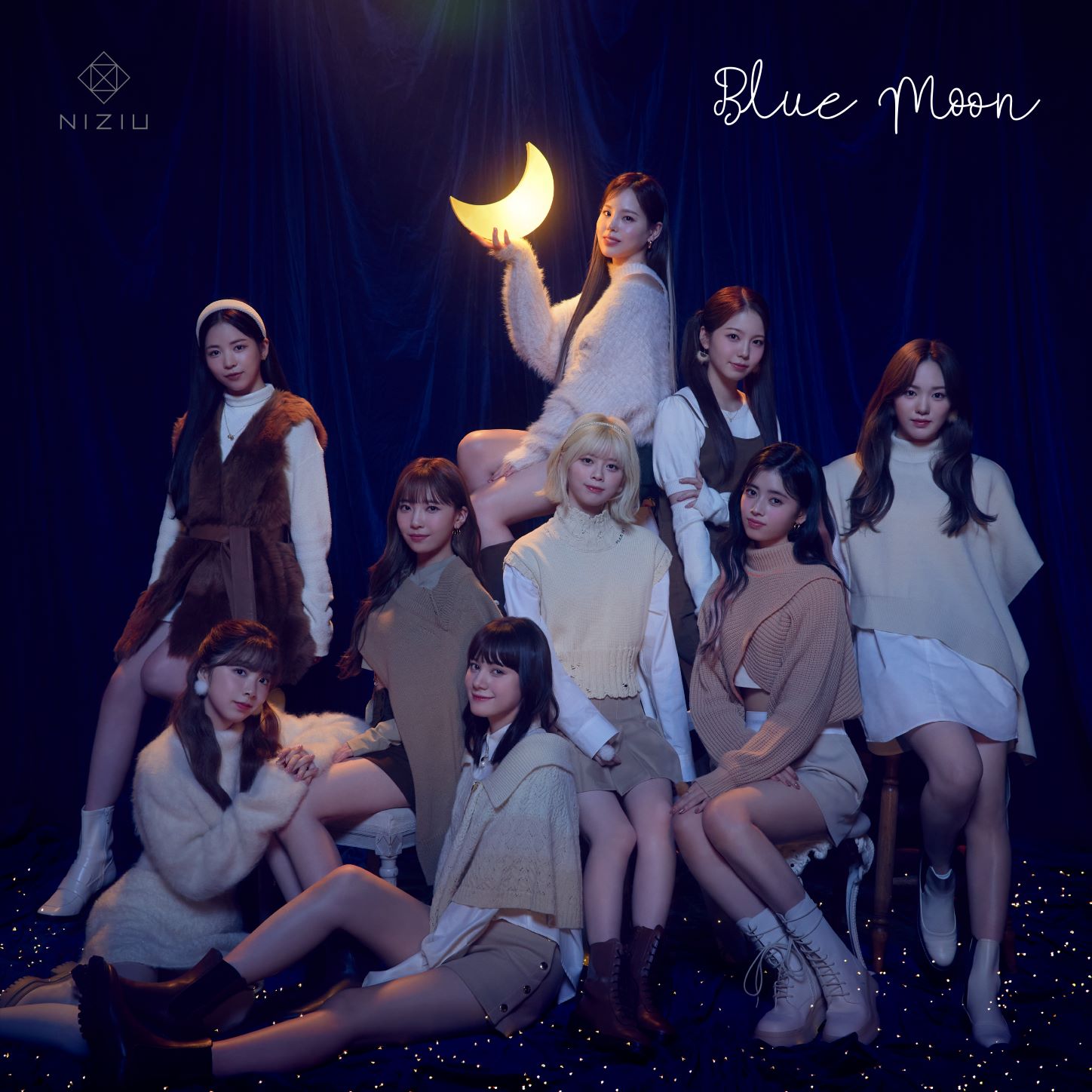 NiziU、最新曲「Blue Moon」の先行配信がスタートし、iTunes、LINE